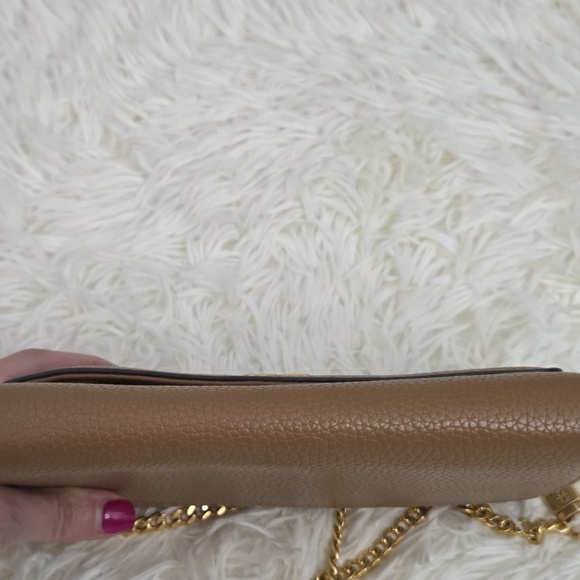 Tory Burch Crossbody Purse (Pebbled Leather) - Picture 12 of 16